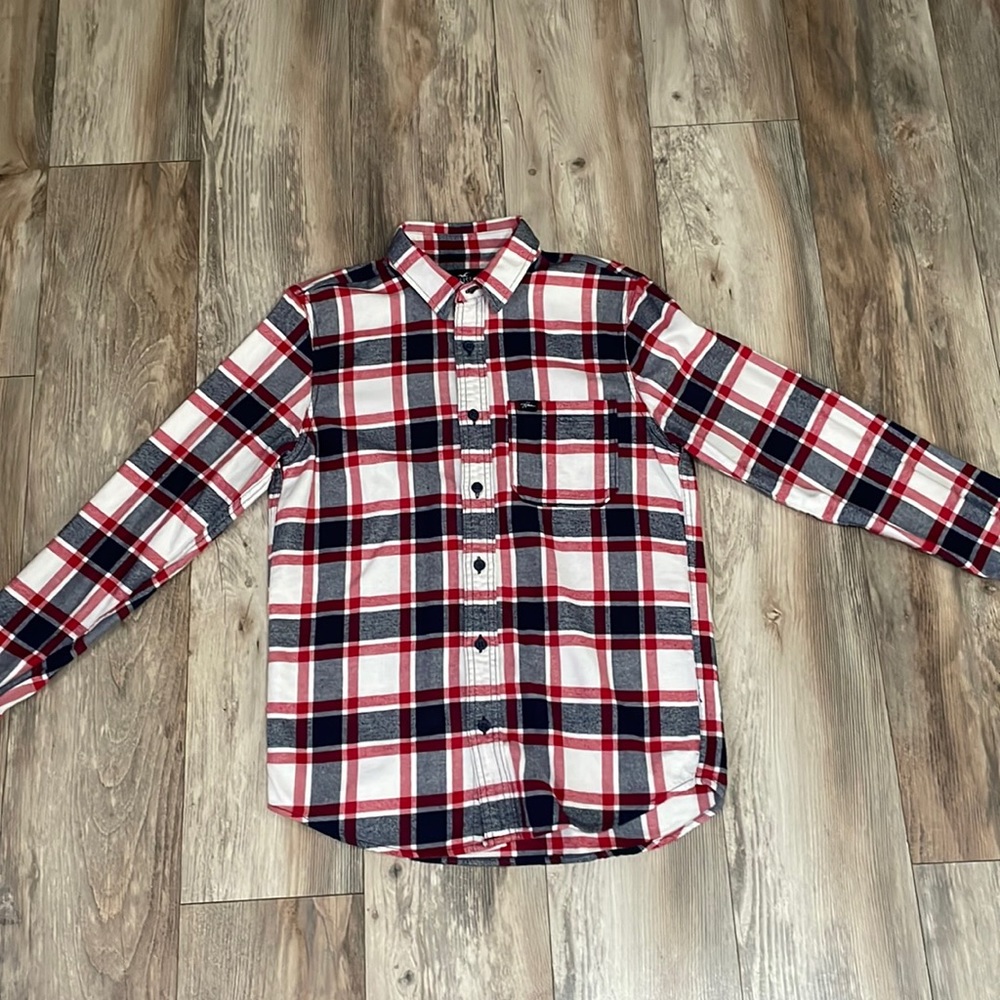Men’s Hollister Flannel Button-Down. Size Small.